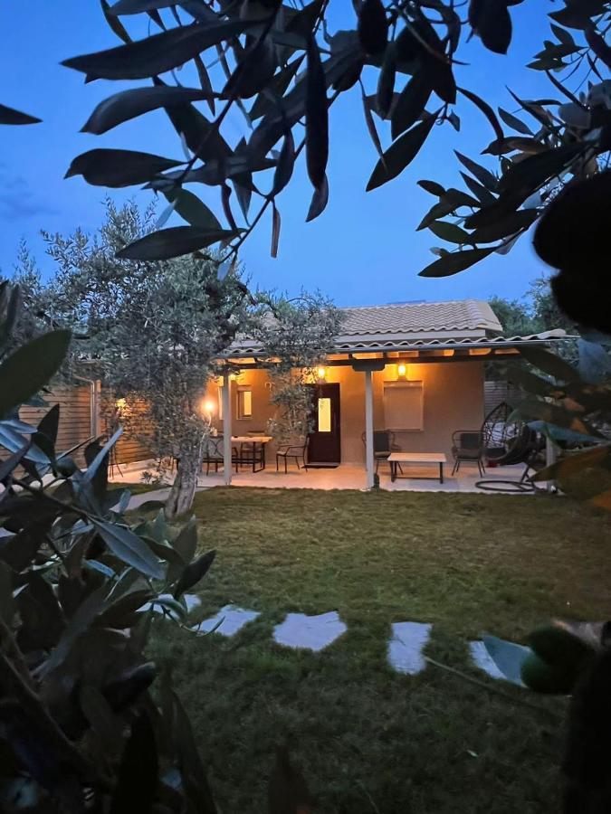 Villa 4 You Iliopetra スカラ・ソティロス エクステリア 写真